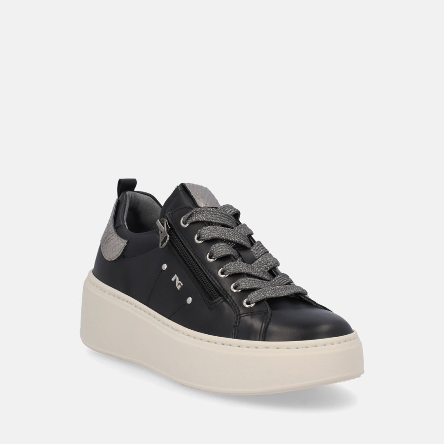 Woman BLACK GARDENS | Nero Giardini Sneakers