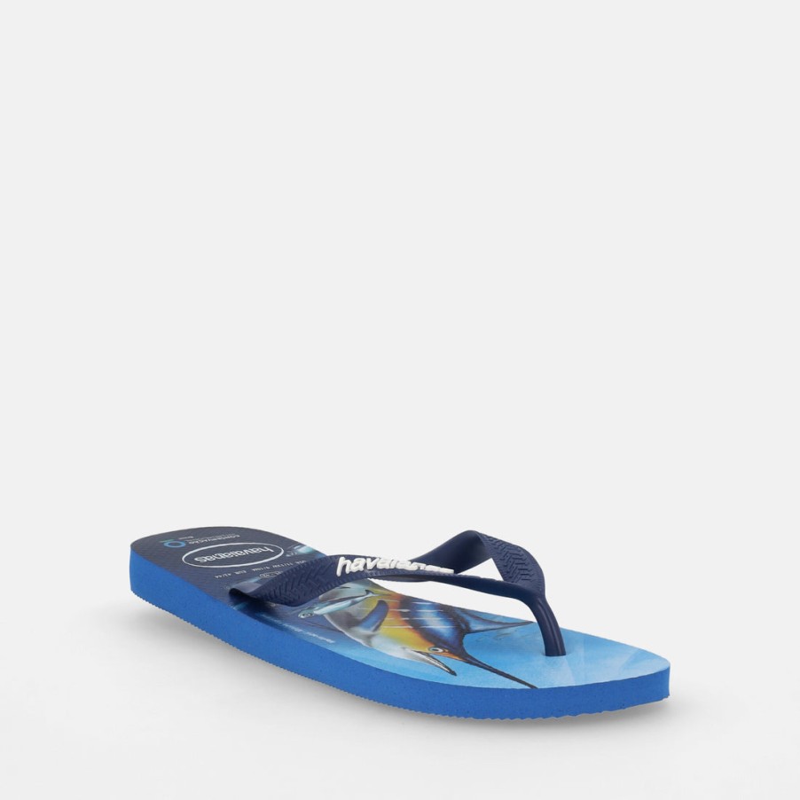 Man HAVAIANAS | Havaianas Conservation International