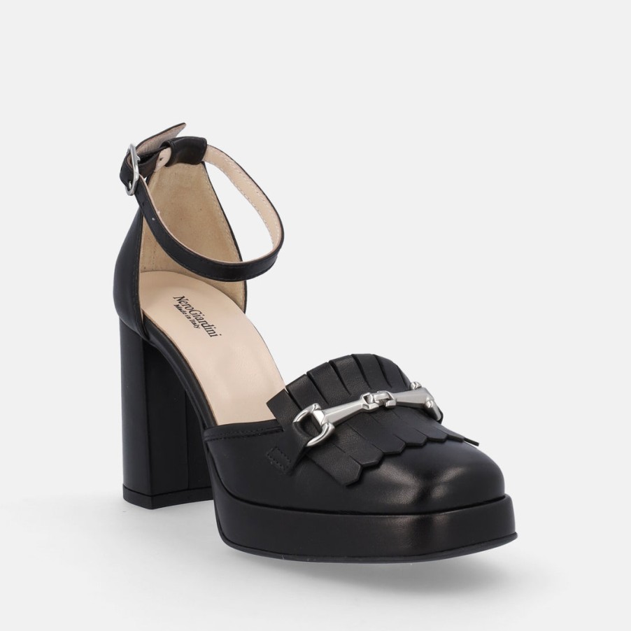 Woman BLACK GARDENS | Nero Giardini Pumps With Plateau