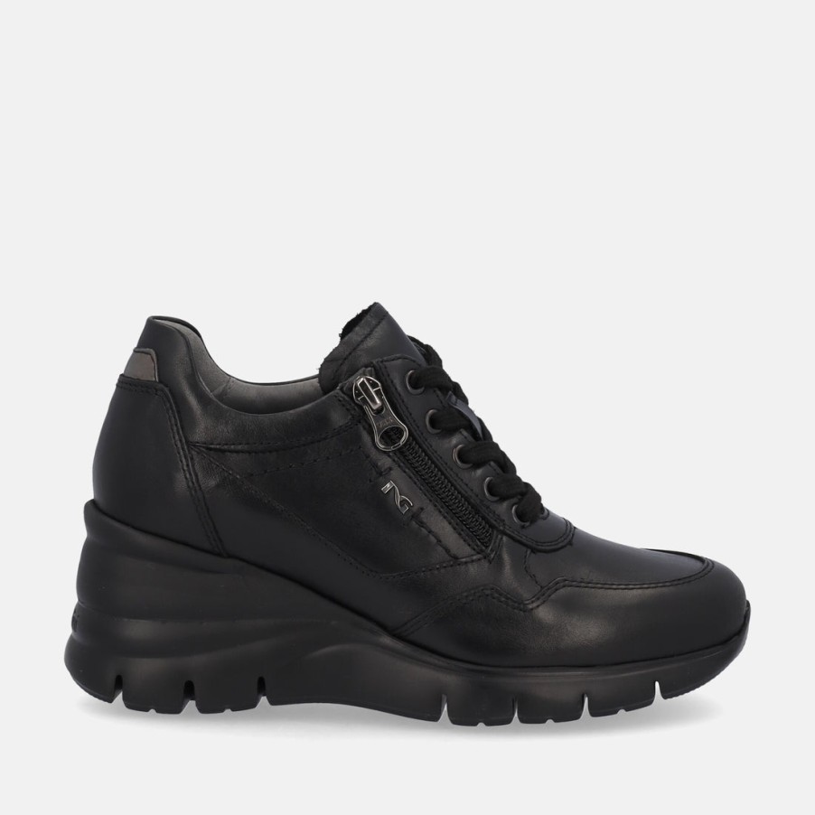 Woman BLACK GARDENS | Nero Giardini Sneakers