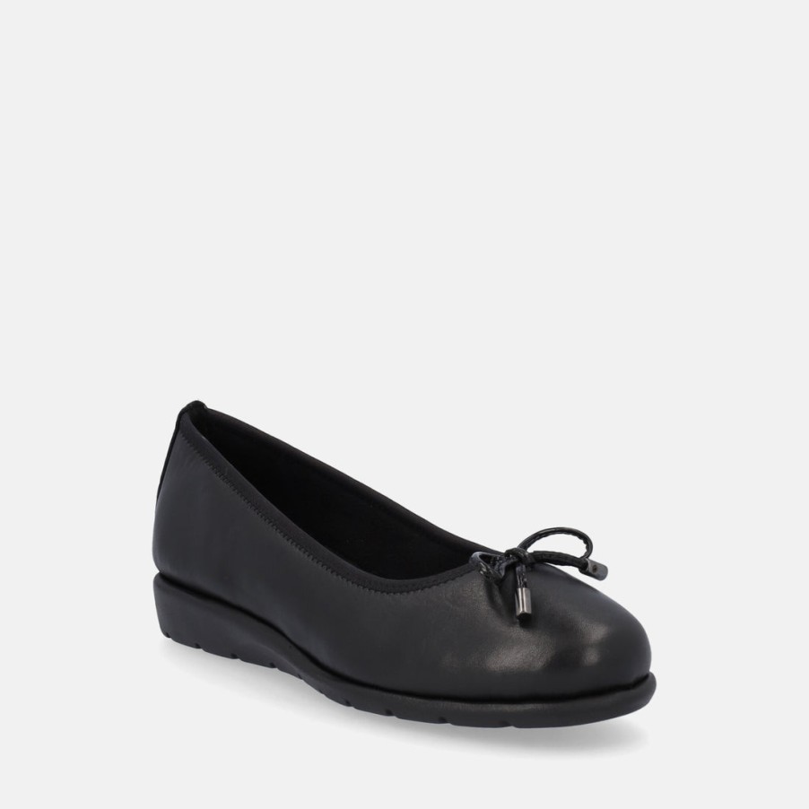 Woman CAMILA | Women'S Leather Ballet Flats